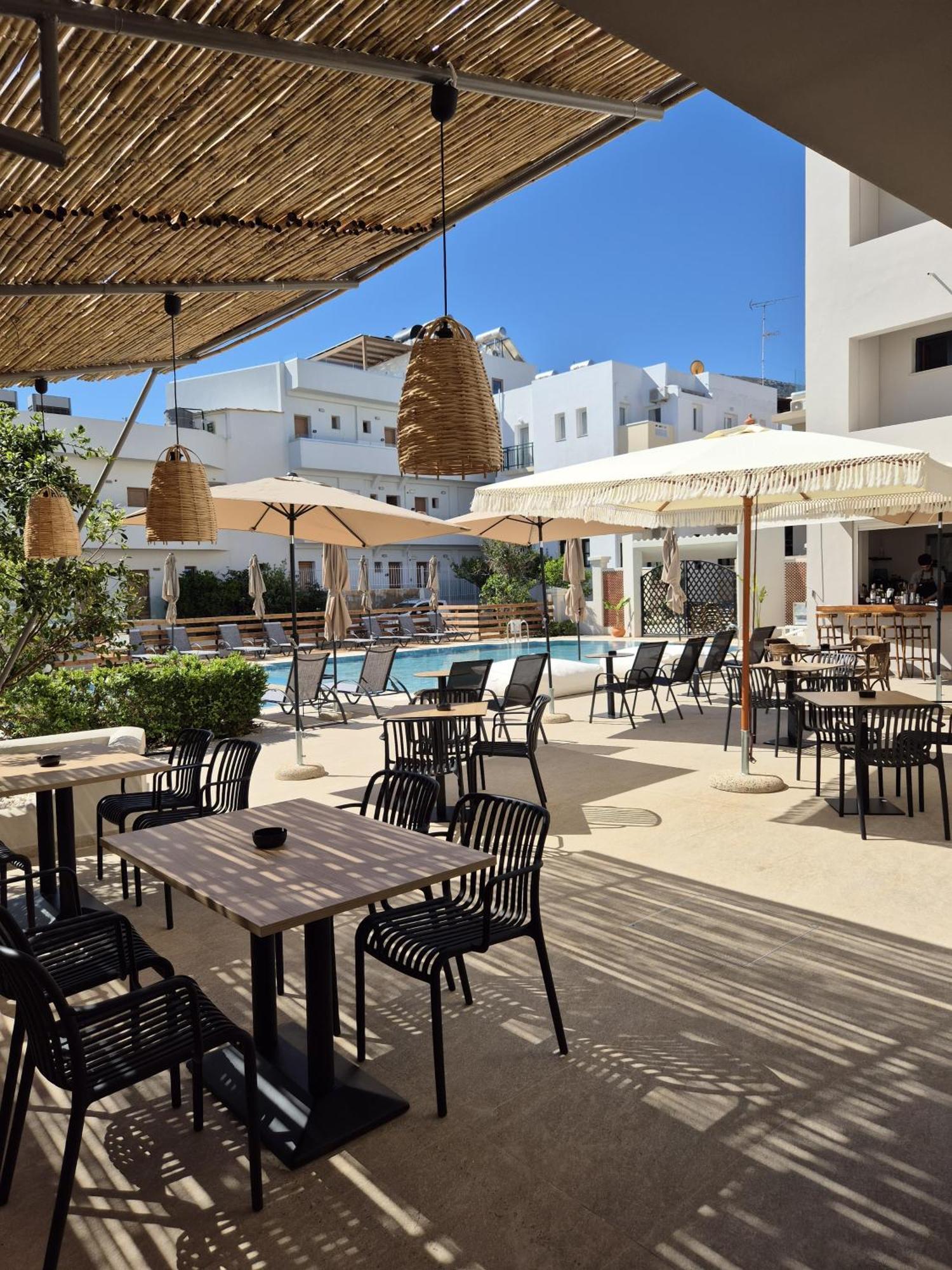 Soho Blue City Hotel Hersonissos  Exterior foto